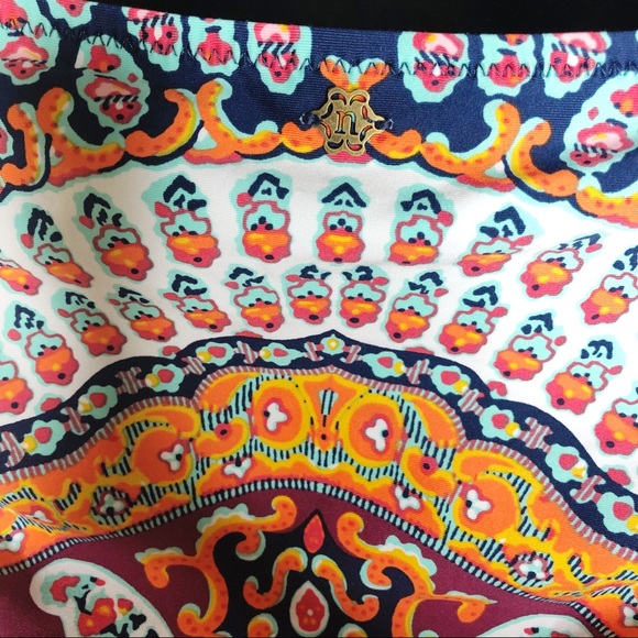 Two Piece Bikini Set - Picture 4 of 4